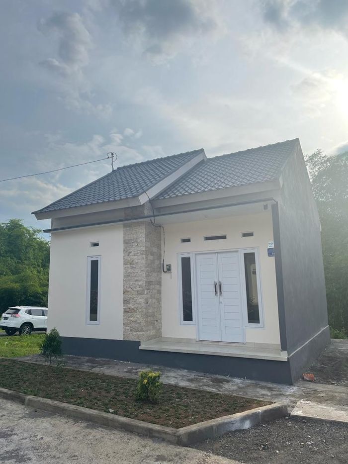 foto tampak rumah tipe 30/70 Full Finishing perumahan GRIYA SUPUTRA RESIDENCE