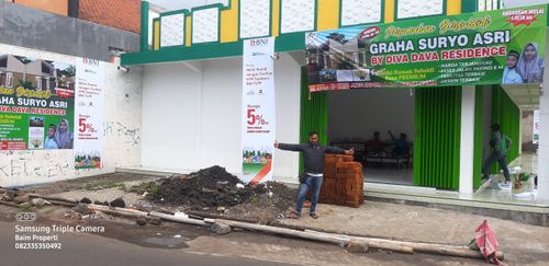 foto gerbang perumahan GRAHA SURYO ASRI