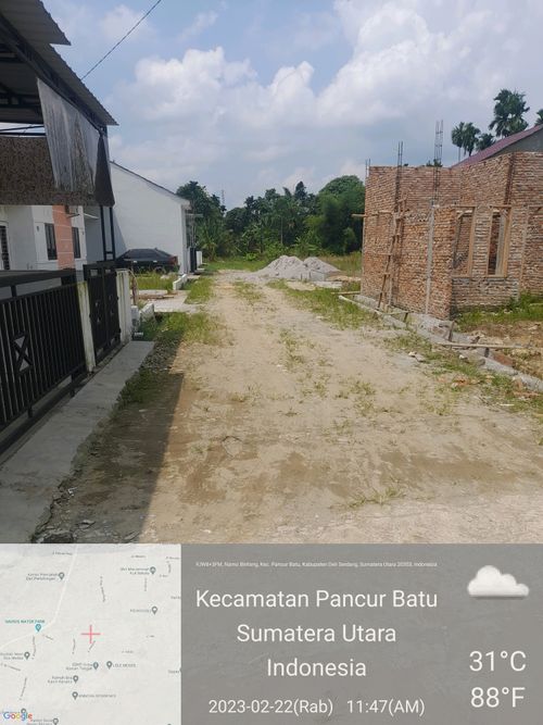 foto posisi tengah perumahan GRIYA TRIPURI ASRI 2