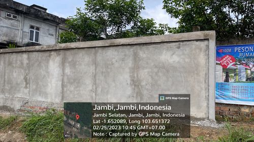 foto gerbang perumahan PESONA PAAL MERAH