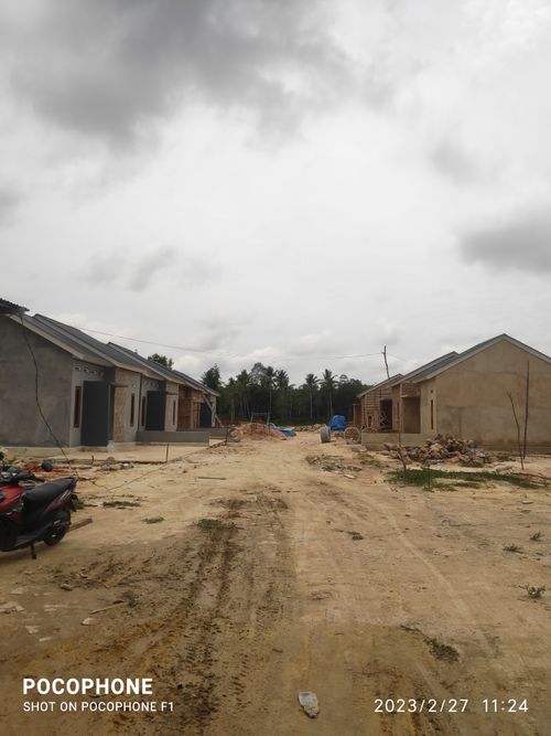foto posisi tengah perumahan GRIYA PERMATA INDAH