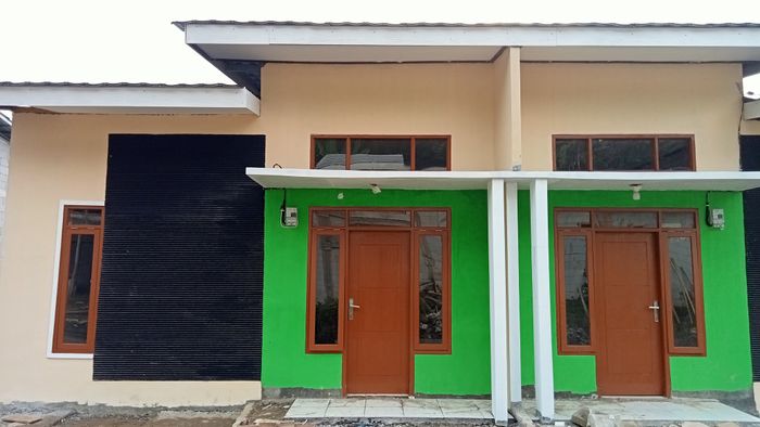 foto tampak rumah tipe 36 perumahan Nirwana Residence