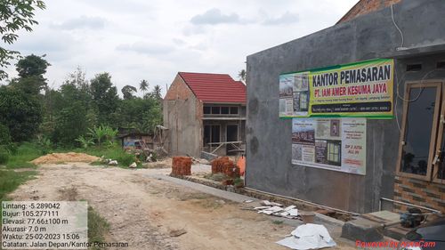 foto gerbang perumahan Perum Karang Indah Jaya