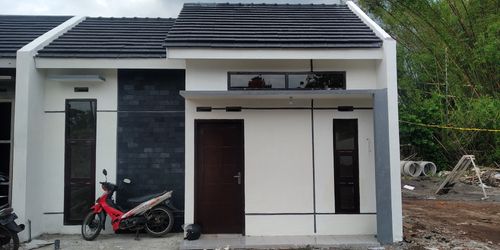 foto contoh rumah perumahan Candi Asri