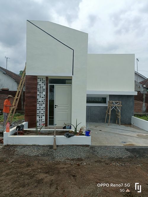 foto contoh rumah perumahan ICONIC GARDEN