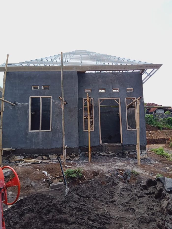 foto tampak rumah tipe 30/65 m2 perumahan PERUMAHAN PANJI HARMONI VII
