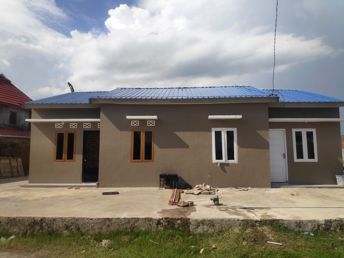 foto tampak rumah tipe 36 perumahan GRIYA LAMALOANG II