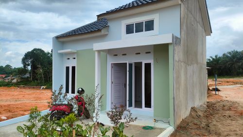 foto contoh rumah perumahan KEDATON TENTREM 2