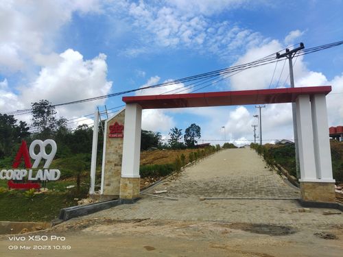 foto gerbang perumahan A99 CORP LAND II