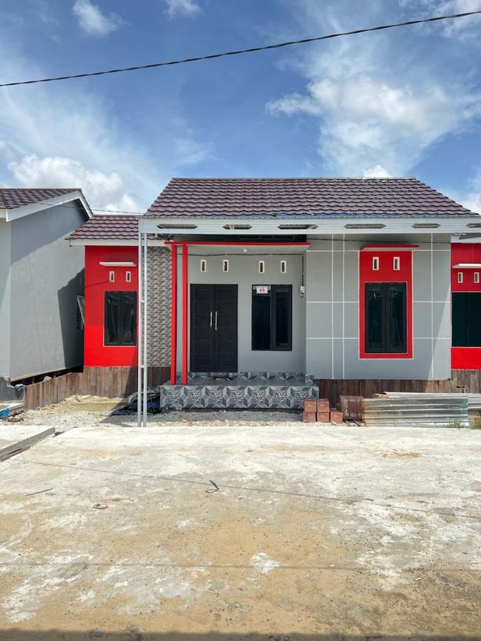 foto tampak rumah tipe 45 perumahan Komplek Griya Permata Indah 5 Sultan