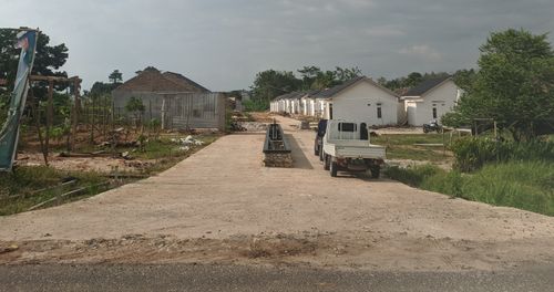 foto gerbang perumahan VANIA RESIDENCE
