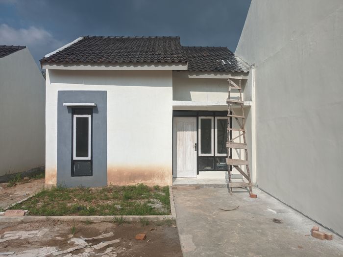 foto tampak rumah tipe 36 perumahan VANIA RESIDENCE