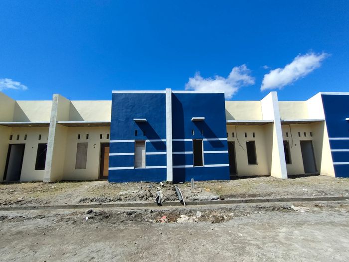 foto tampak rumah tipe 30/60 perumahan LABAN PERMAI
