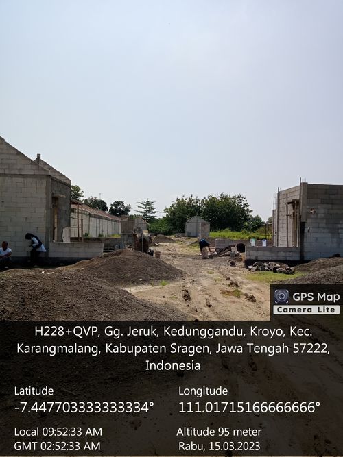 foto posisi tengah perumahan Griya Puspawati