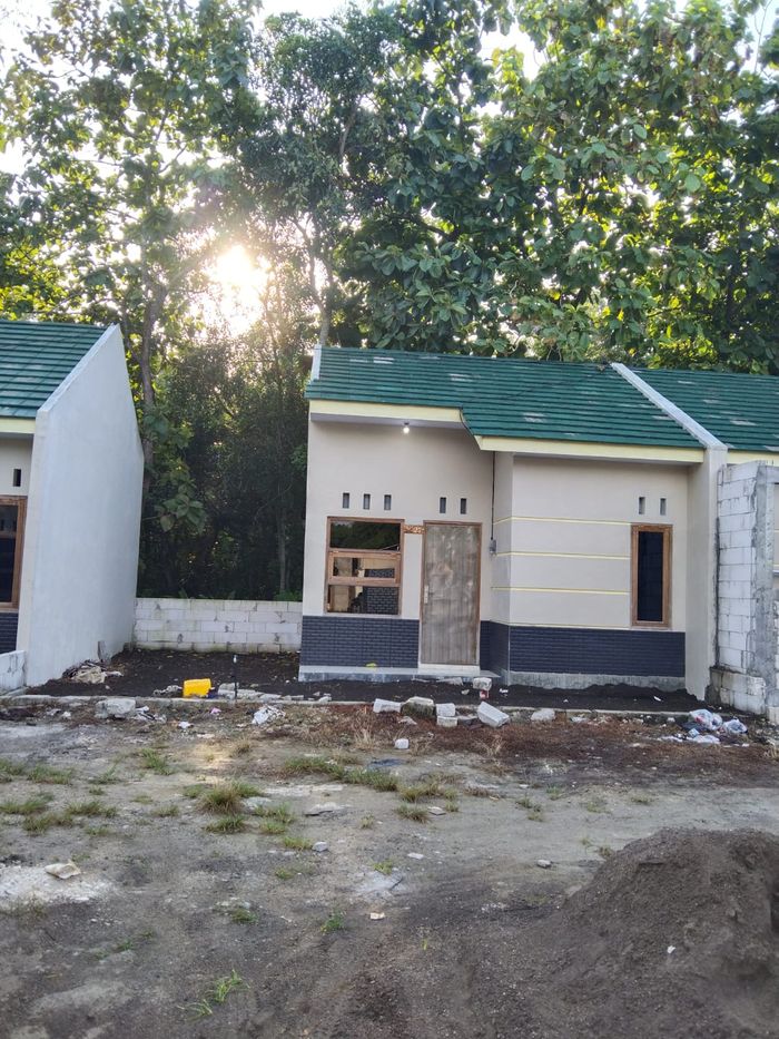 foto tampak rumah tipe 27 perumahan AR-ROYYAN PROPERTY TAHAP 3