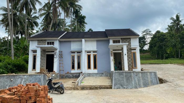 foto tampak rumah tipe 36/82 perumahan Perumahan Bukit Gemilang
