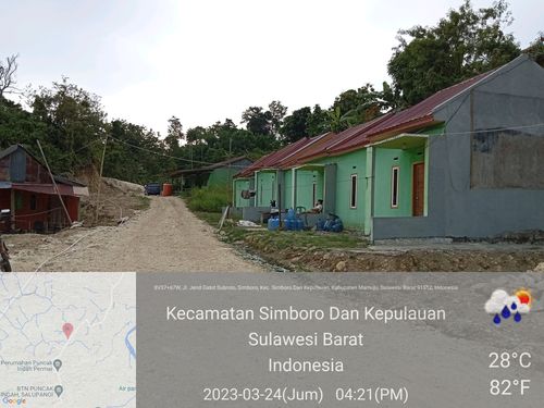 foto posisi tengah perumahan PERUMAHAN BUKIT MANDIRI SALUPANGI