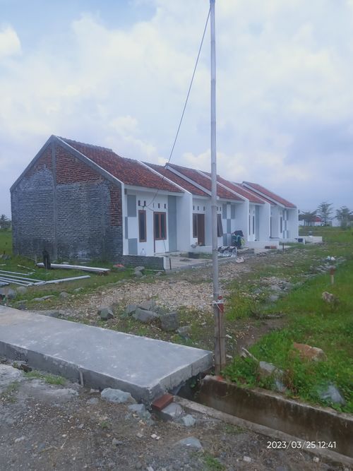 foto posisi tengah perumahan Limbangan agung permai 2