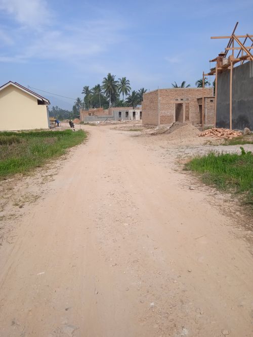 foto posisi tengah perumahan PERUMAHAN PULUTAN CENTER 2