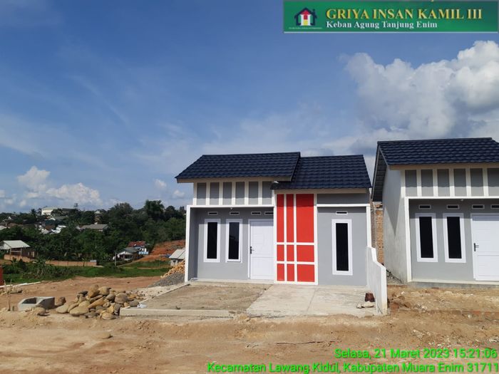 foto tampak rumah tipe 36 perumahan Griya Insan Kamil III