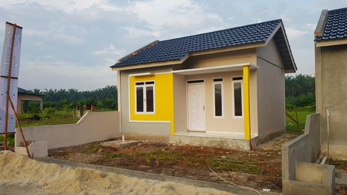foto contoh rumah perumahan SUMBER KREASI INDAH RESIDENCE