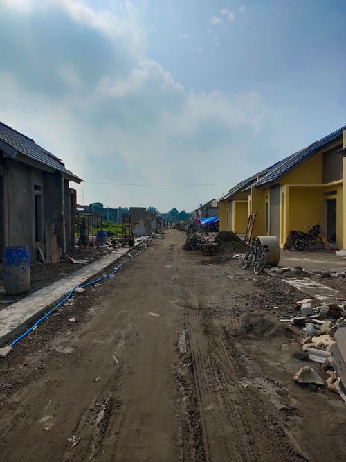 foto posisi tengah perumahan Puri Citraloka Tahap 3