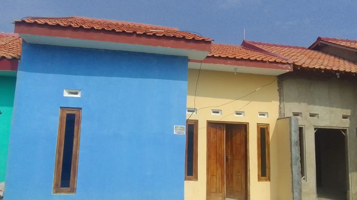 foto tampak rumah tipe 36/72 perumahan cahaya purwa asri tahap 2