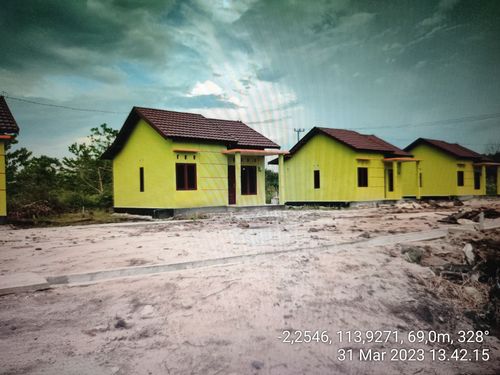 foto posisi tengah perumahan GRIYA VETERAN INDAH BLOK A.