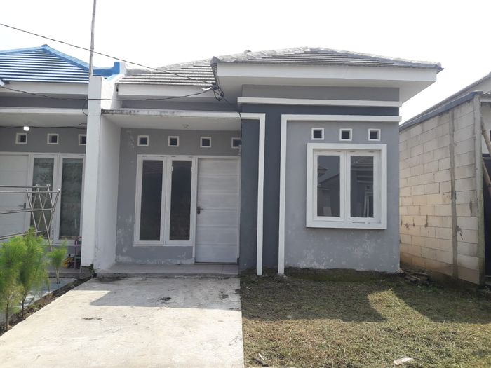foto tampak rumah tipe 28/64 perumahan Graha Cendana Pabuaran