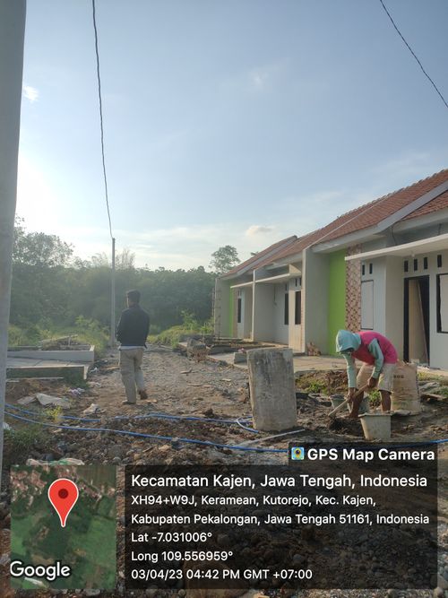 foto posisi tengah perumahan Griya Medika Kajen