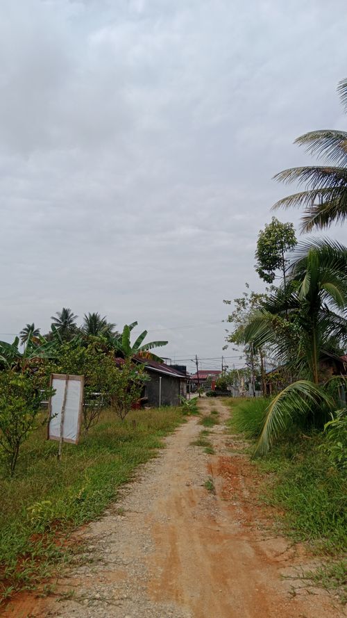 foto gerbang perumahan Ezra Naima Permai
