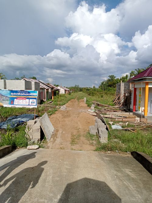 foto posisi tengah perumahan Griya Damai Talim Residence