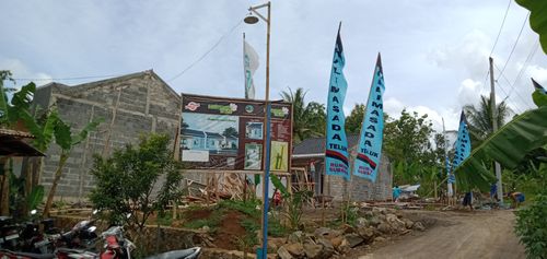 foto gerbang perumahan Kalimasada Teluk