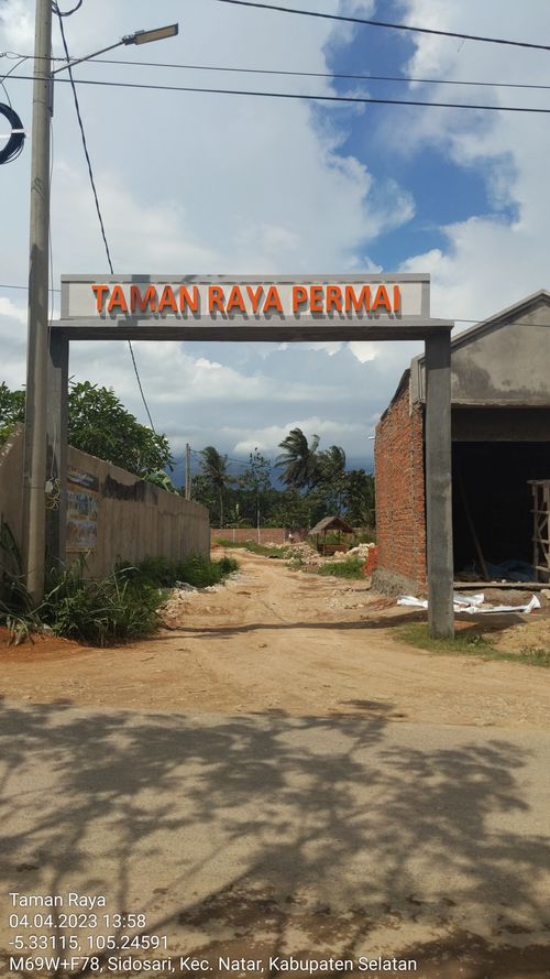 foto gerbang perumahan TAMAN RAYA PERMAI