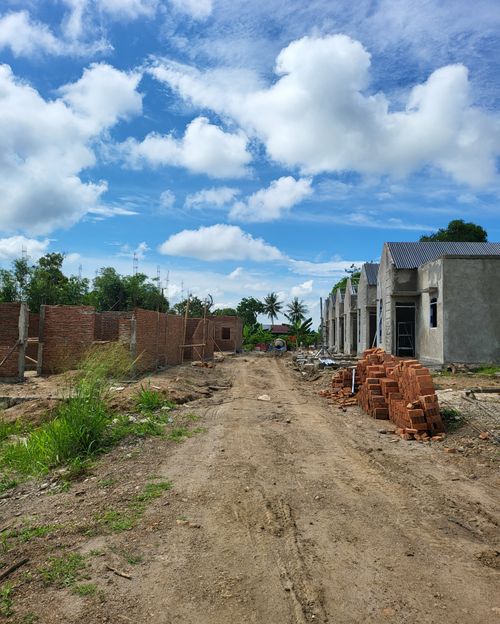 foto posisi tengah perumahan PERUM GRIYA ALAM PERMAI