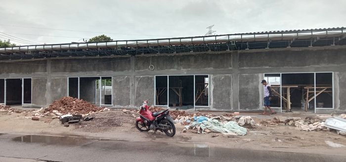 foto tampak rumah tipe RUKO perumahan Puri Sava Sukamaju