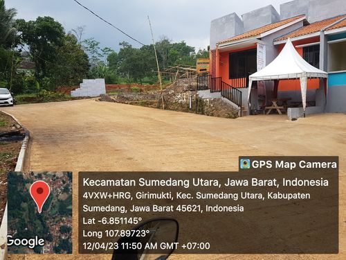 foto posisi tengah perumahan V RESIDENCE GIRIMUKTI - PT.VANDANA TRIRATNA INDONESIA