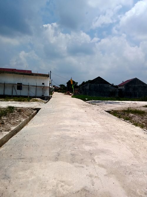foto posisi tengah perumahan Aura Resident 2 (pengembangan)