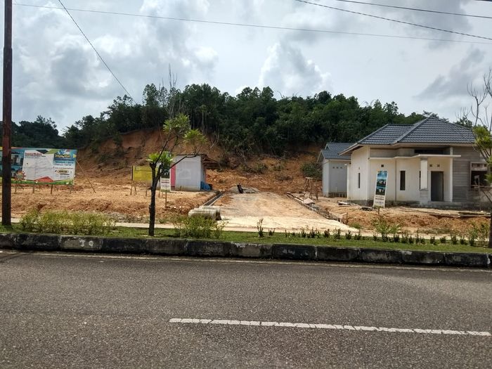foto tampak rumah tipe 54 perumahan KAMELA PERMAI
