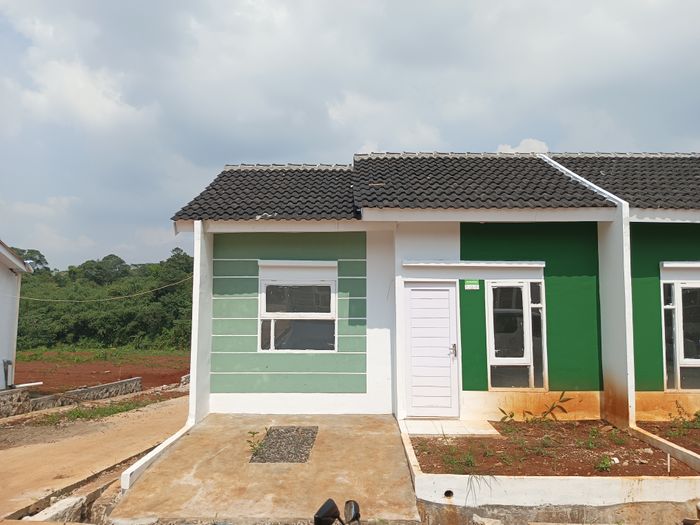 foto tampak rumah tipe 30/60 perumahan KAMPOENG HIJAU