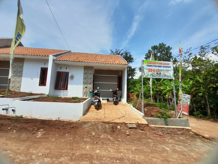 foto tampak rumah tipe 30 perumahan CITRA NANDY RESIDENCE