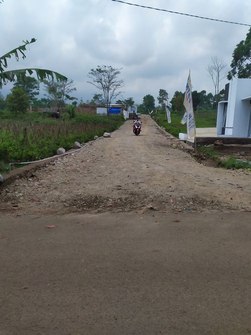 foto gerbang perumahan aka kanaya wanaraja