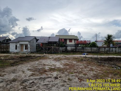 foto posisi tengah perumahan PERMATA LAND