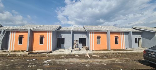 foto contoh rumah perumahan HOME BEKONANG 2
