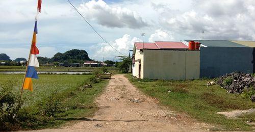 foto gerbang perumahan RISKYNA PALLATEANG RESIDENCE