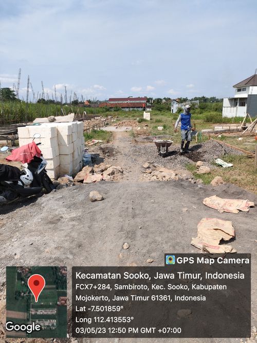 foto posisi tengah perumahan GRIYA DAHAYU