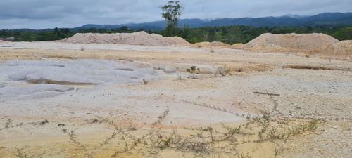 foto posisi tengah perumahan MARGAHAYU LAND KAMBU 2