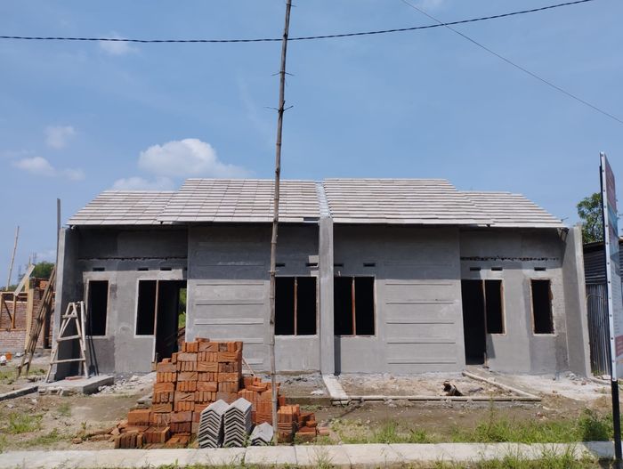 foto tampak rumah tipe SUBSIDI perumahan BMW SAKURA II