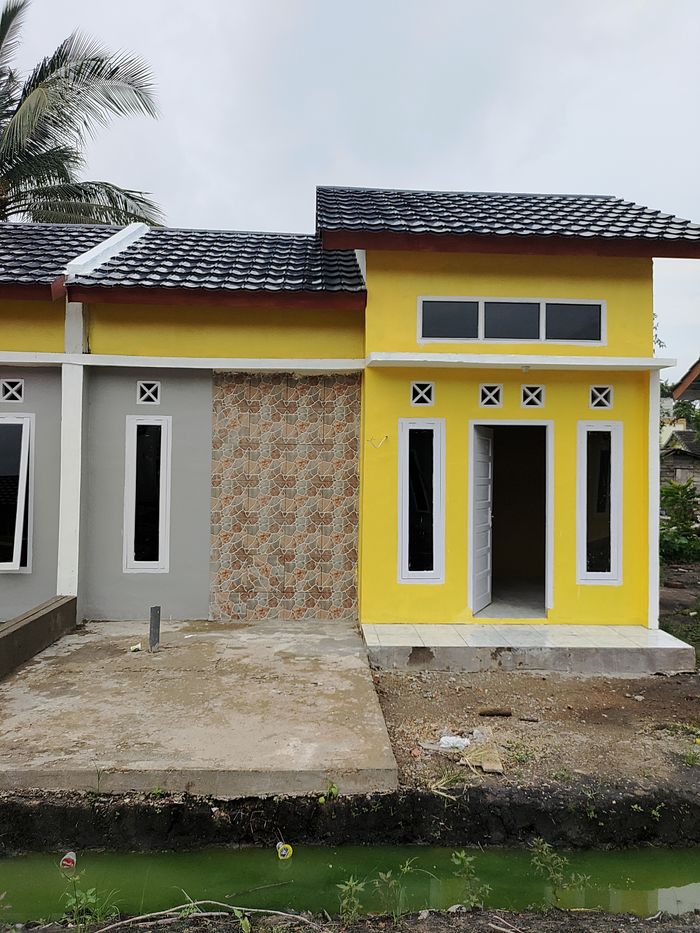 foto tampak rumah tipe 36 perumahan GOLDEN HILL NUSANTARA