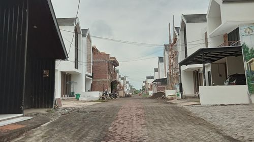 foto gerbang perumahan Mutiara Village Cluster 2 Tahap 3